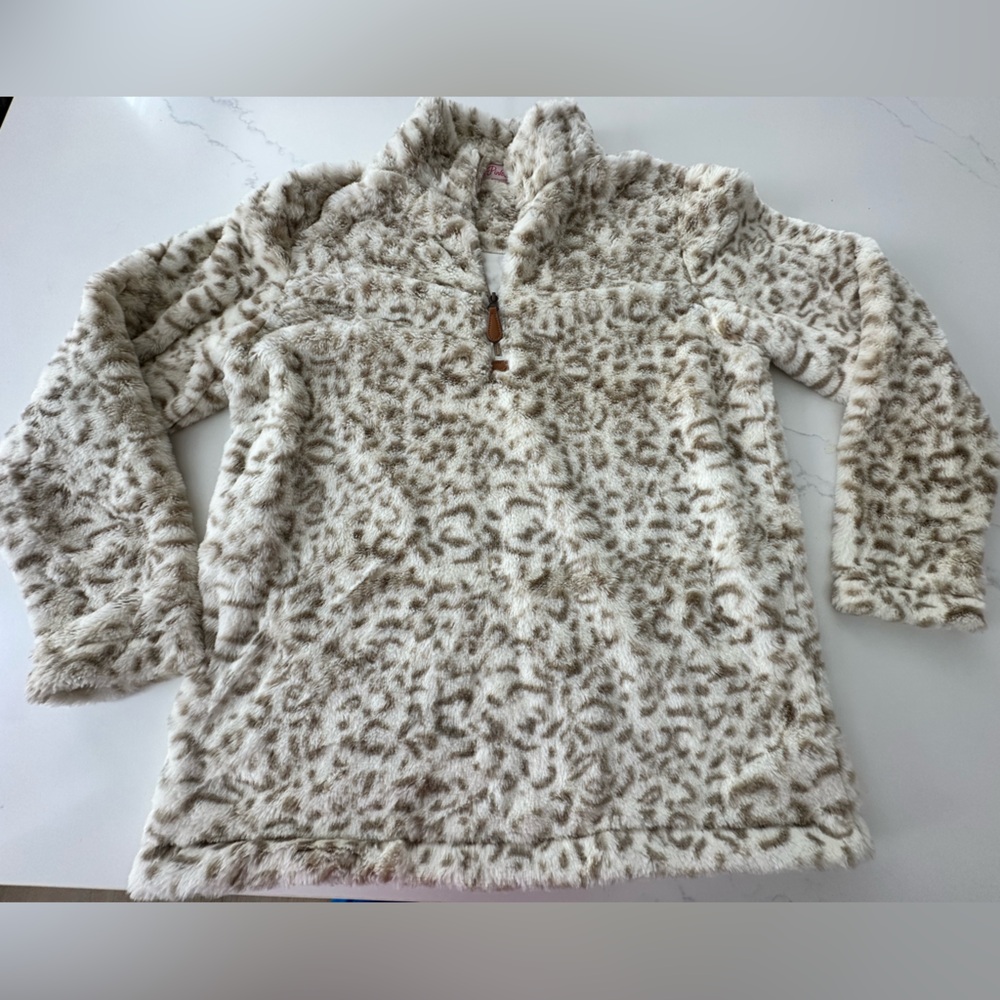 Pink lily cheetah print pullover